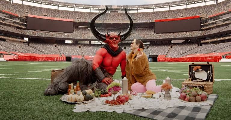 'Satanás' se enamora del '2020'
