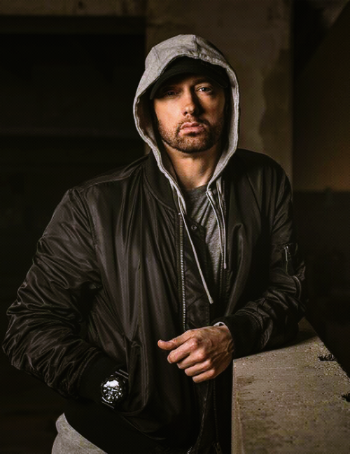  Eminem celebra a lo grande! – Haahil de Radio Turquesa