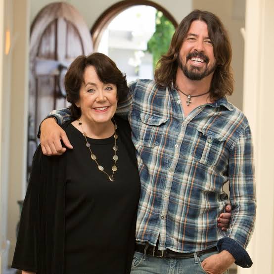 Virginia Grohl y Dave Grohl
